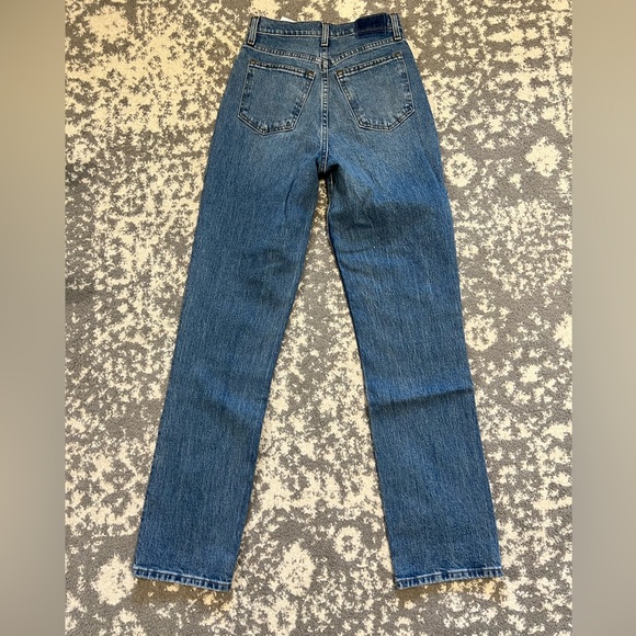 Abercrombie and Fitch the 90s straight ultra high-rise jeans - Picture 2 of 4